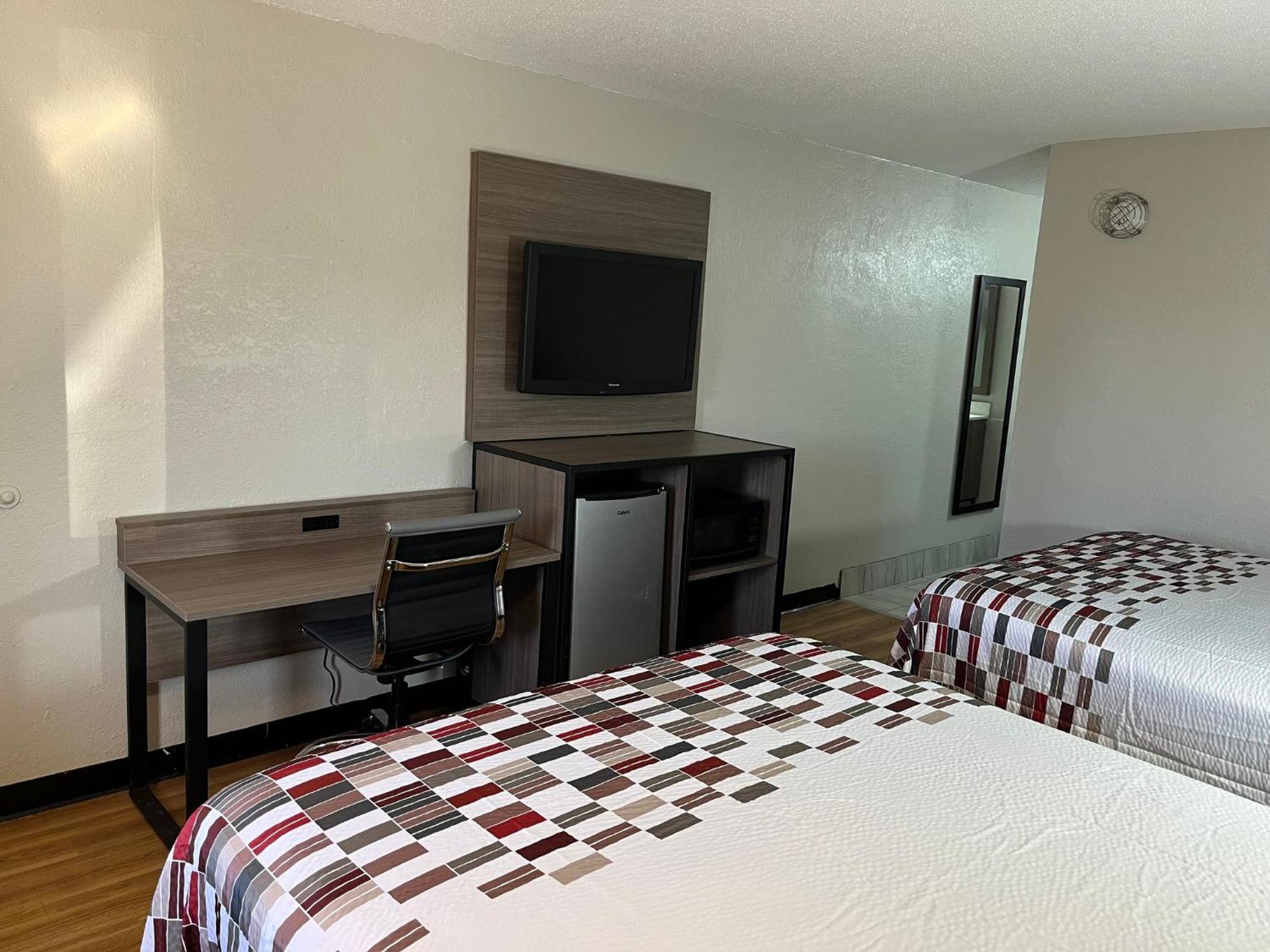 Red Roof Inn Memphis - Graceland Airport Экстерьер фото